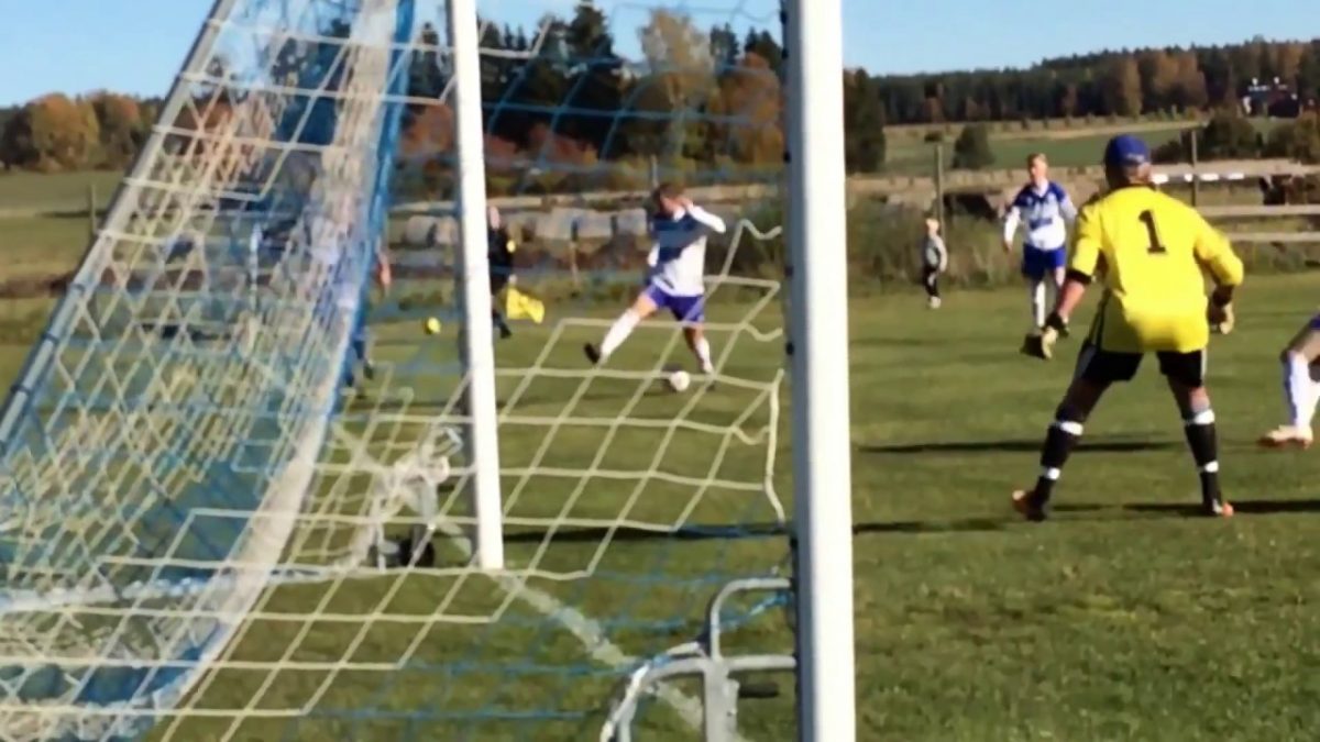 Mer från division 5-derbyt på Svedboäng