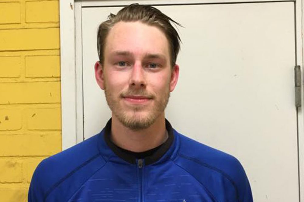Östervåla fick slita hårt i premiären Östervåla fick slita hårt i premiären