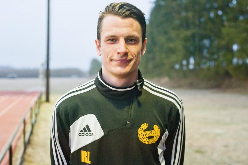 Heby AIF:s mittback missar resten av säsongen. Heby AIF:s mittback missar resten av säsongen.