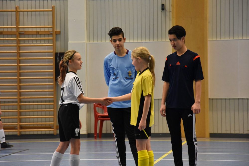 Heby AIF och Västerfärnebo AIK - två av fem lag i Hebycupen Heby AIF och Västerfärnebo AIK - två av fem lag i Hebycupen