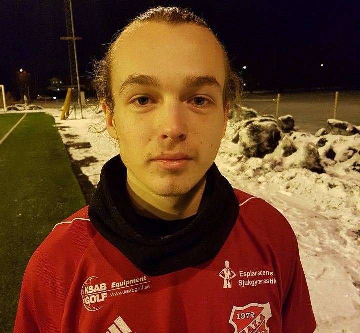 Kylslagen premiär för Sala FF - förlust mot Skiljebo SK Kylslagen premiär för Sala FF - förlust mot Skiljebo SK