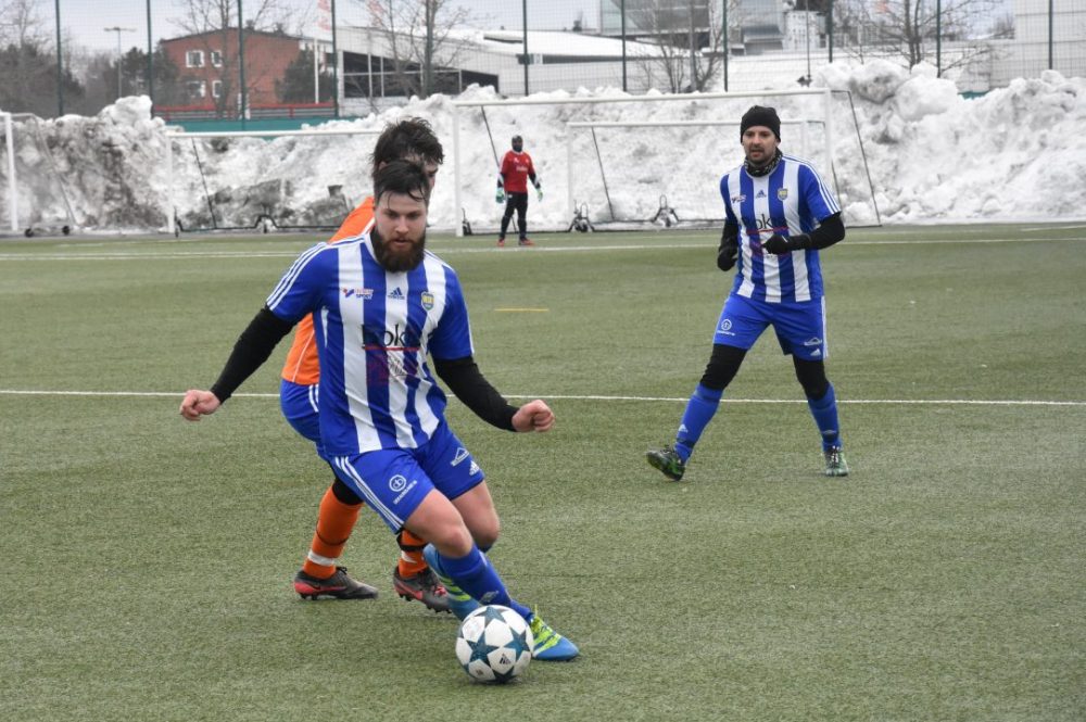 Bildspel från Norrby SK:s B-lag mot Grällsta IF Bildspel från Norrby SK:s B-lag mot Grällsta IF