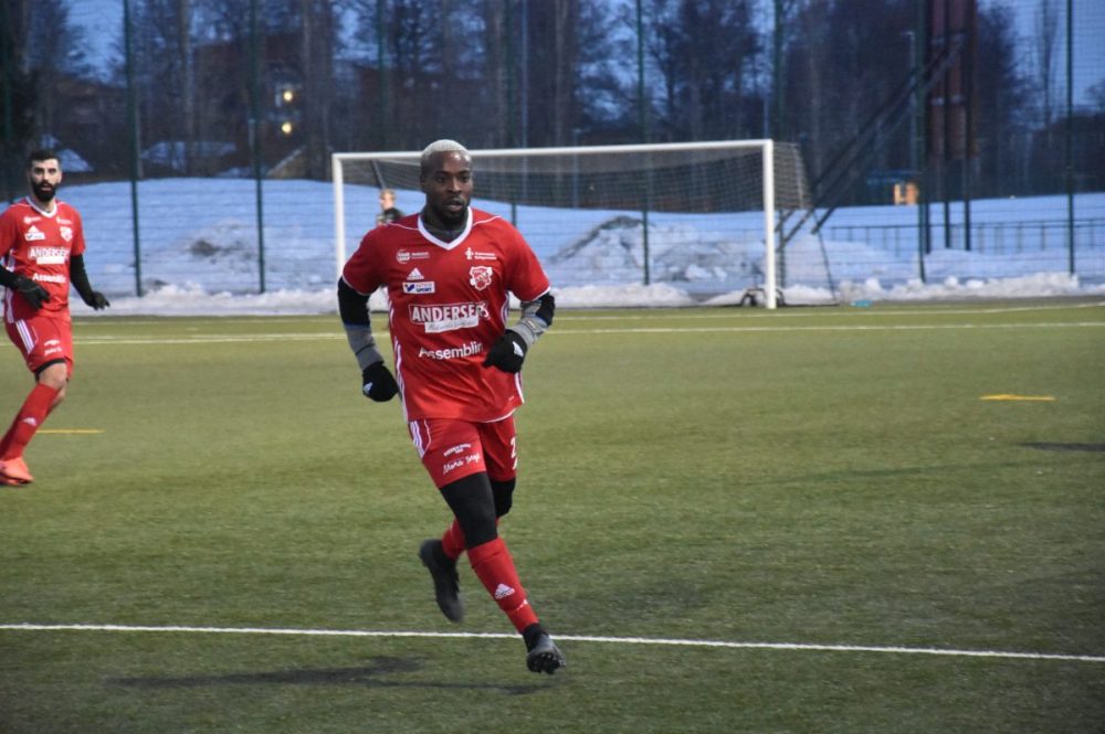 Sala FF kryssade in påsken med tre provspelare Sala FF kryssade in påsken med tre provspelare