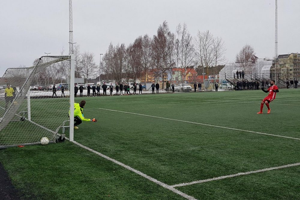 ”Fem matcher, fem kaffe och en dålig japp”
