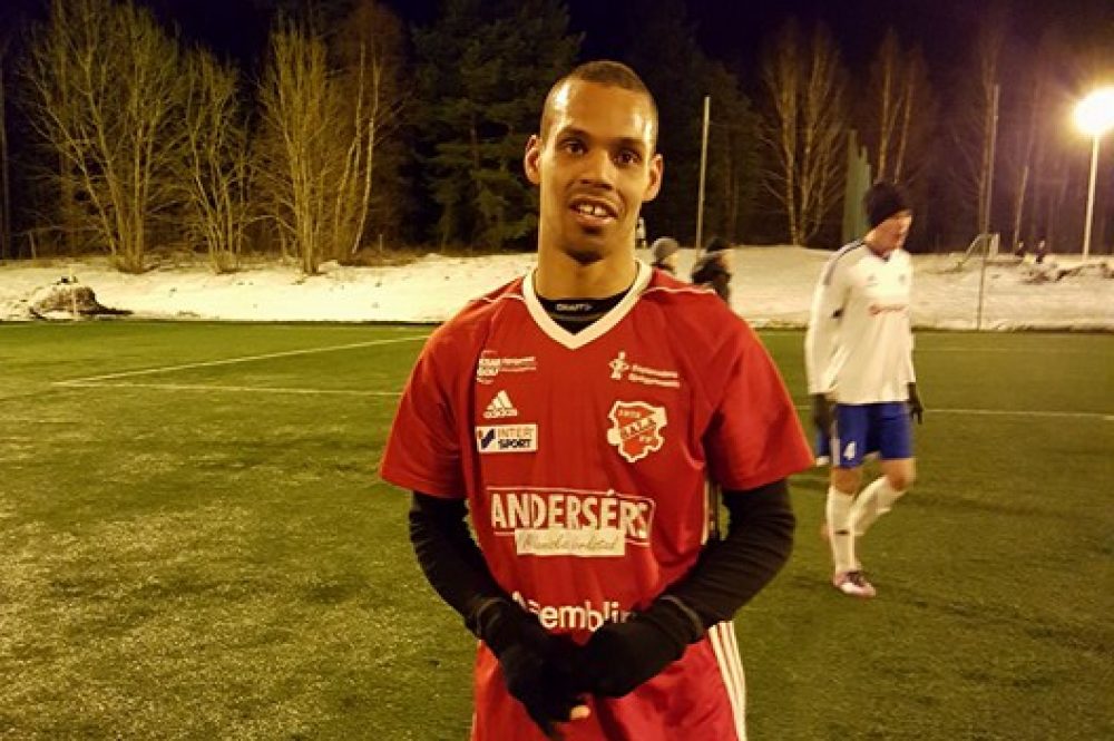 ”Jacke” sänkte IFK Västerås i TV021-cup ”Jacke” sänkte IFK Västerås i TV021-cup