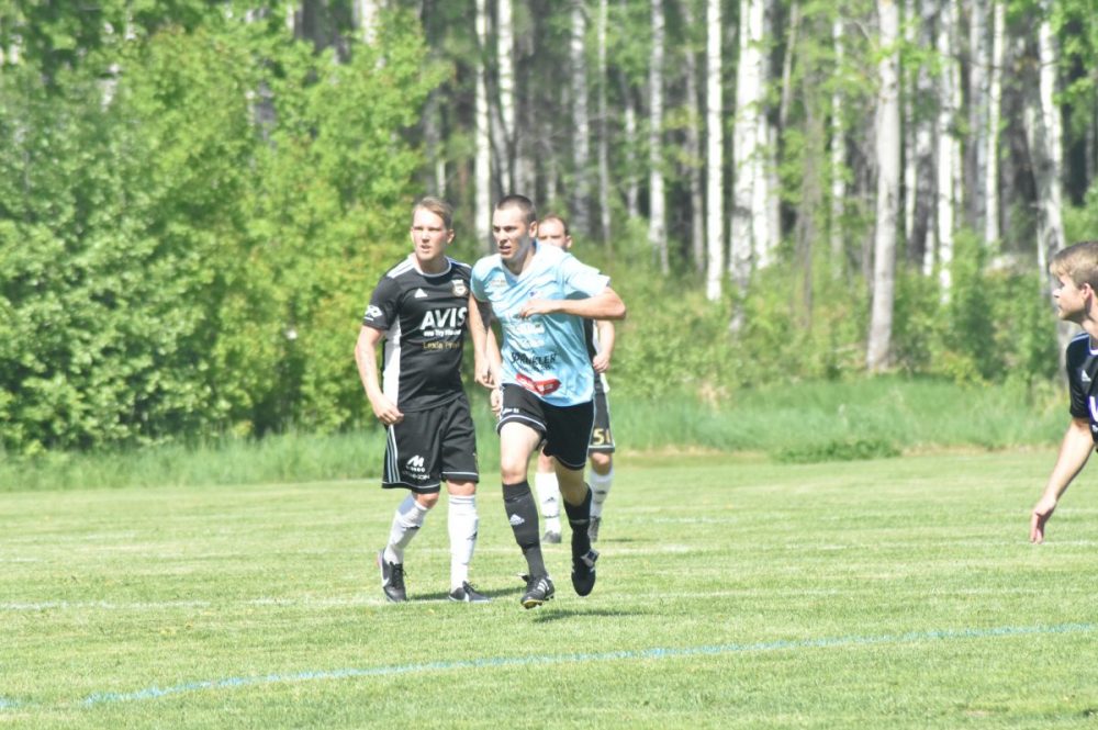 Trots fyra stolpträffar - FK Sala föll klart i träningsmatch