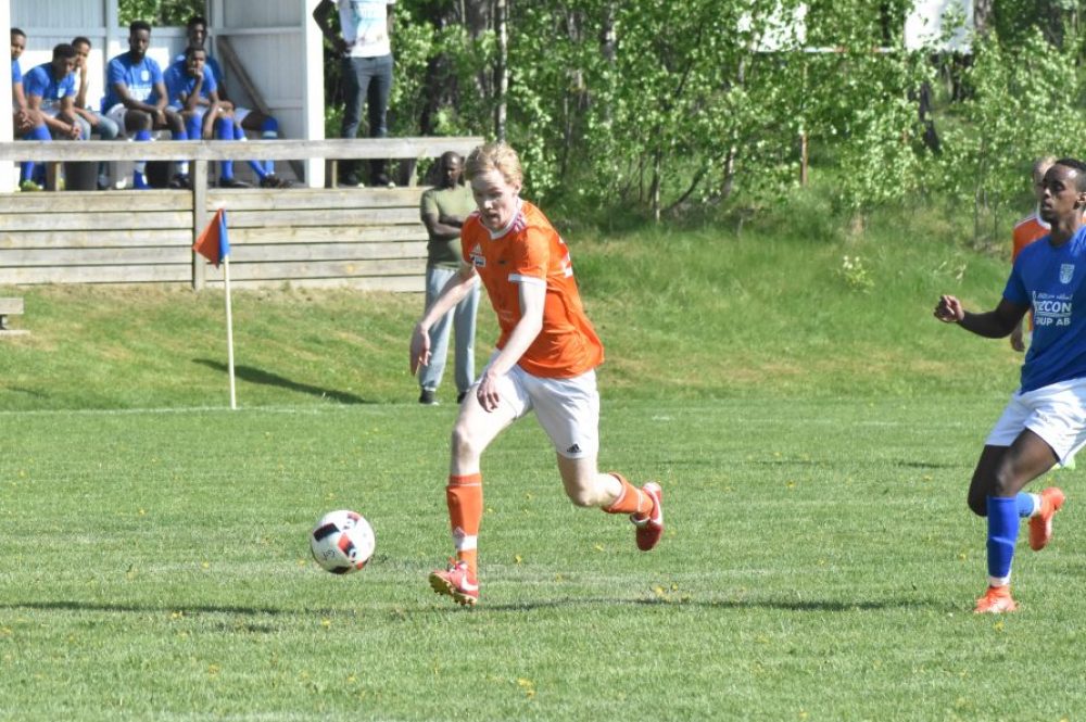 Grällsta IF ångar på i division 7 Grällsta IF ångar på i division 7