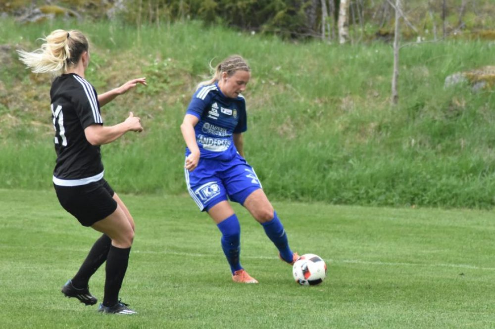 Ebba och Lillit är på pallen i skytteligan Ebba och Lillit är på pallen i skytteligan