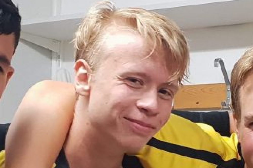 Samuel och Tobbe sköt Heby AIF:s andralag till serieledning