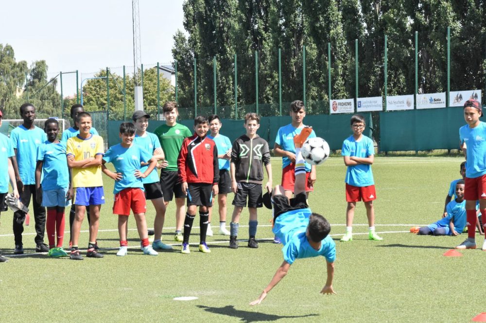 Närmare 50 var anmälda - det kom över 70 till fotbollskolan Närmare 50 var anmälda - det kom över 70 till fotbollskolan