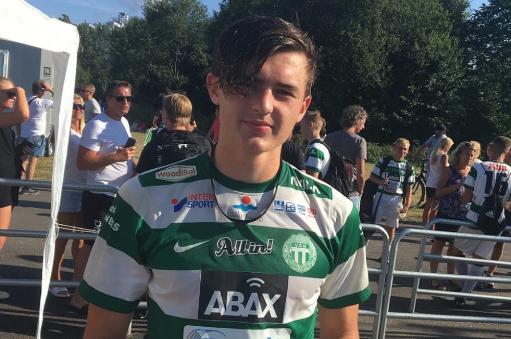 Niklas valde VSK som 14-åring - ”Ville satsa på fotbollen” Niklas valde VSK som 14-åring - ”Ville satsa på fotbollen”