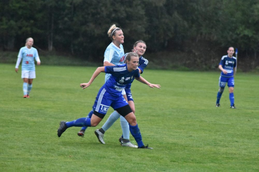 Norrbys damer håller ett fortsatt grepp om division 3 Norrbys damer håller ett fortsatt grepp om division 3