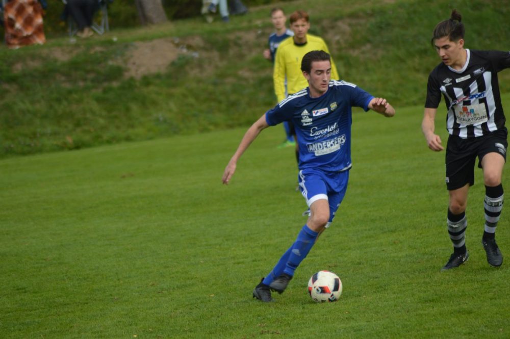 Tiden i Norrby SK är över - Simon går till Heby AIF Tiden i Norrby SK är över - Simon går till Heby AIF
