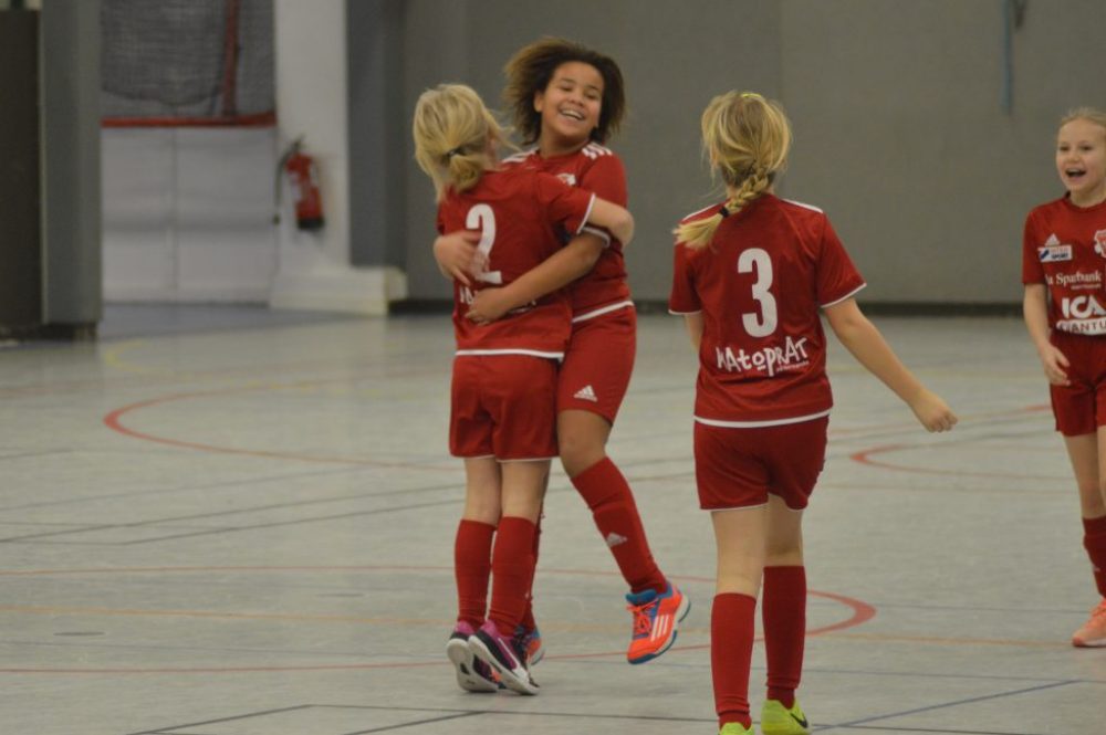 Fem månader kvar - redan är flera lag anmälda till Julcupen