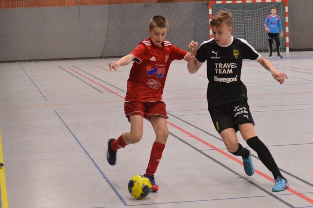 Den här dagen var det stolpe ut för de lokala lagen