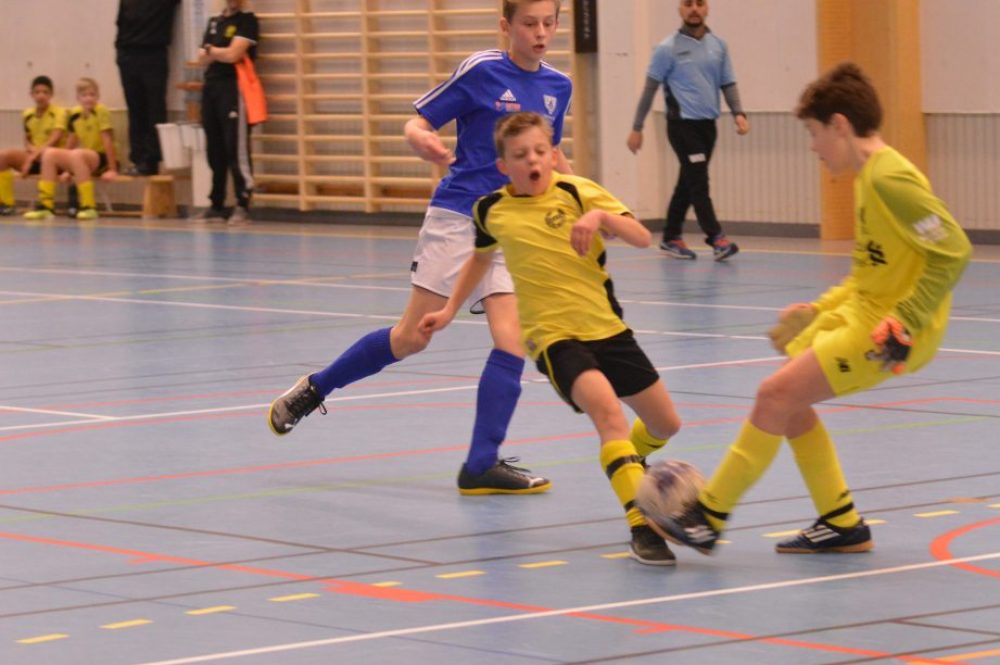 Bildspel från premiärklassen i årets Hebycup