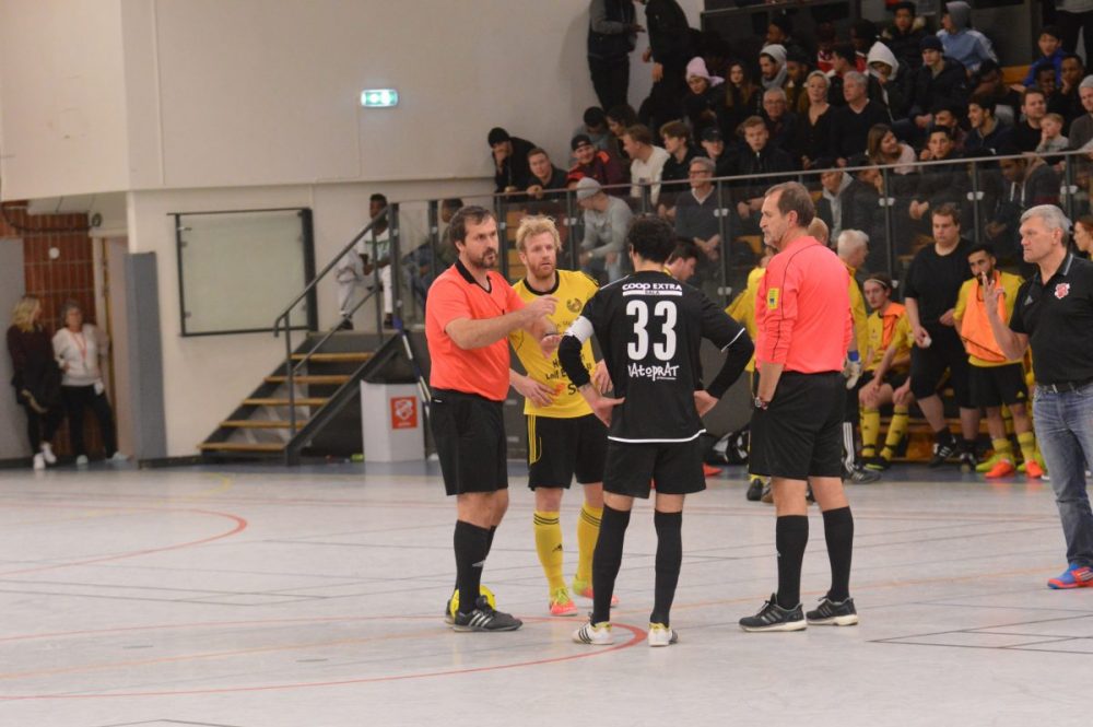 ”Om ni inte visste det: Utan domarna blir det ingen match” ”Om ni inte visste det: Utan domarna blir det ingen match”