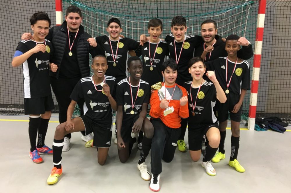 Ny titel för Åkra FC - åskådare blev "utslängd" Ny titel för Åkra FC - åskådare blev "utslängd"