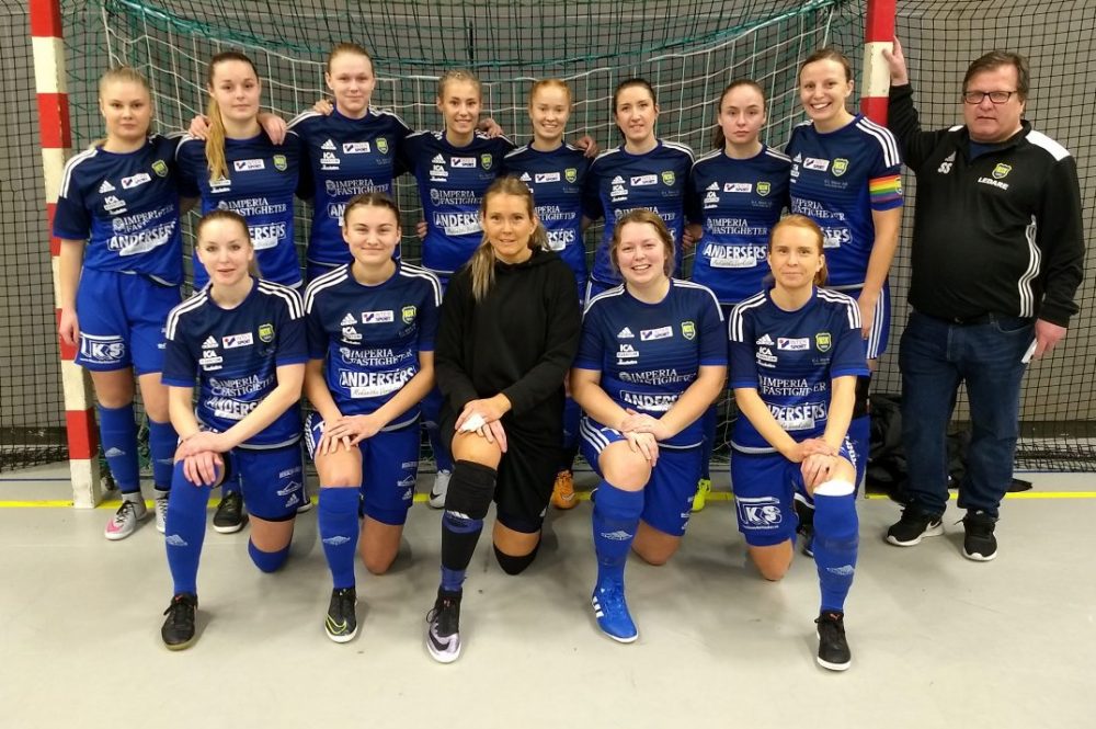 Lagbilder och laguppställningar för damernas lag i Seniorcupen