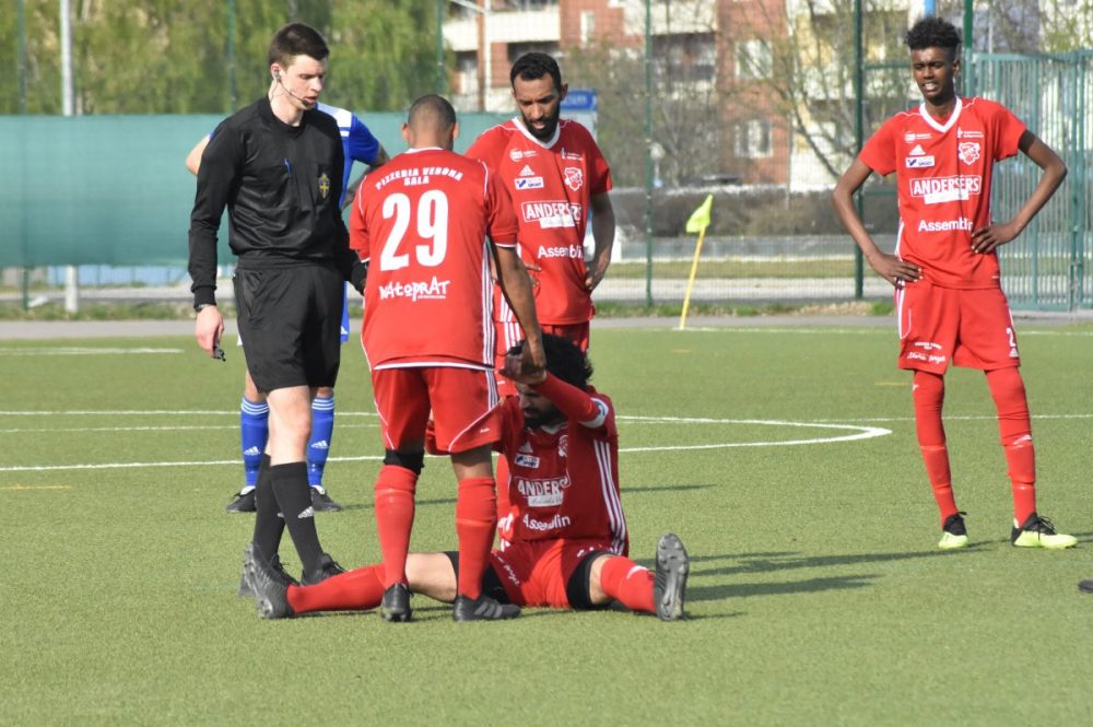 Bildspel från Sala FF:s storseger mot Rengsjö SK Bildspel från Sala FF:s storseger mot Rengsjö SK