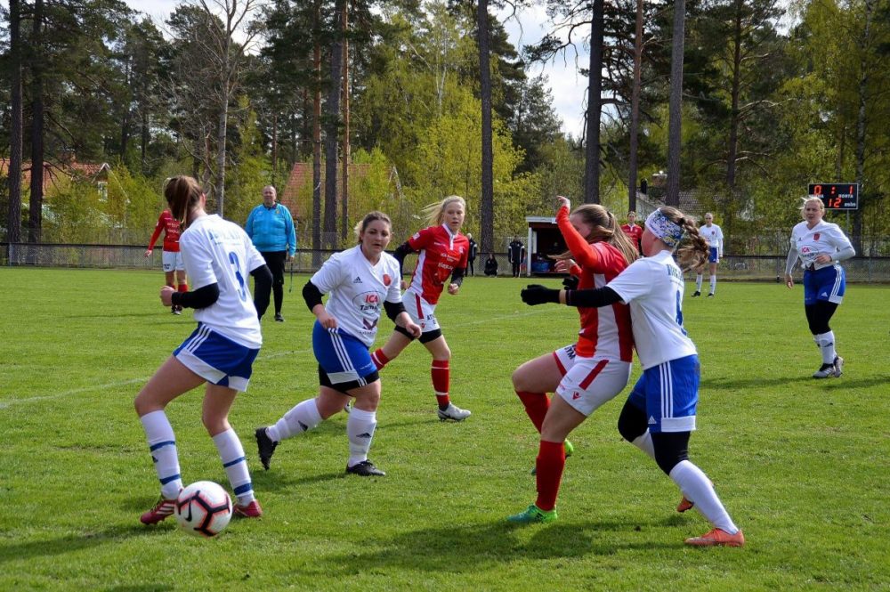 Bildspel från Tärnsjö IF:s match mot Tierp på Furuvallen