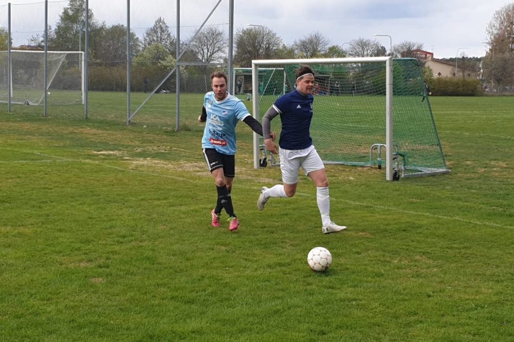 Många sumpade målchanser när FK Sala förlorade premiären