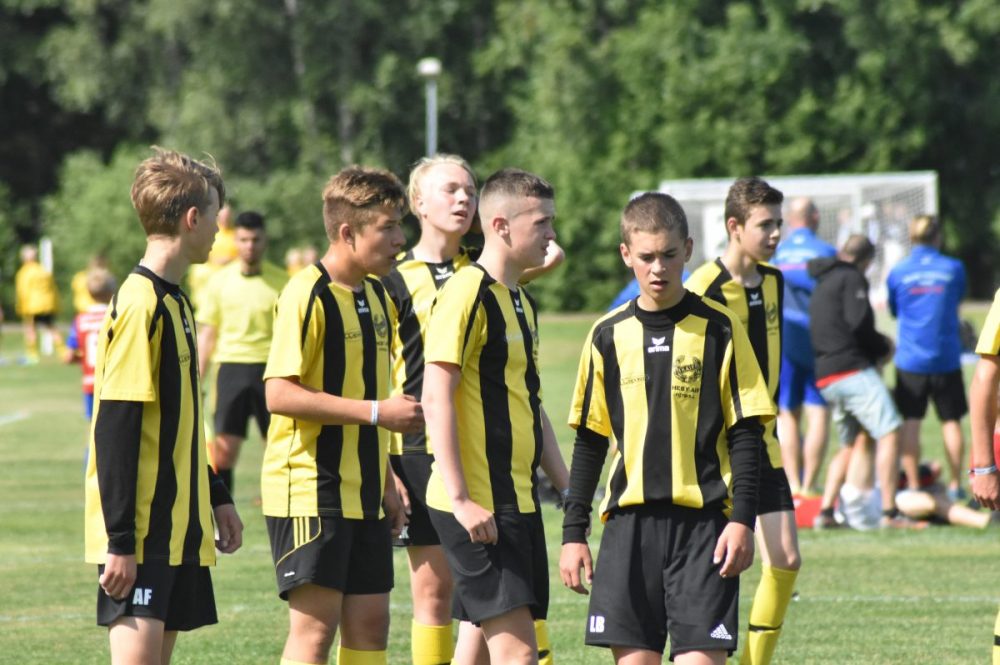 Sala FF och Heby AIF/Morgongåva SK till A-slutspel