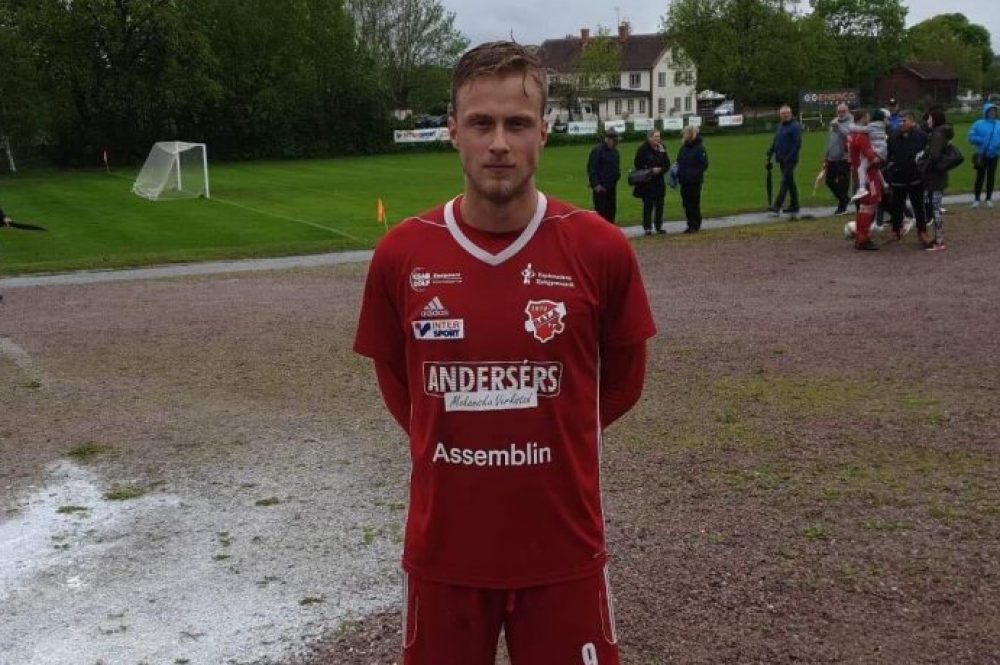 Rasmus sänkte Torsåker med ett hattrick Rasmus sänkte Torsåker med ett hattrick