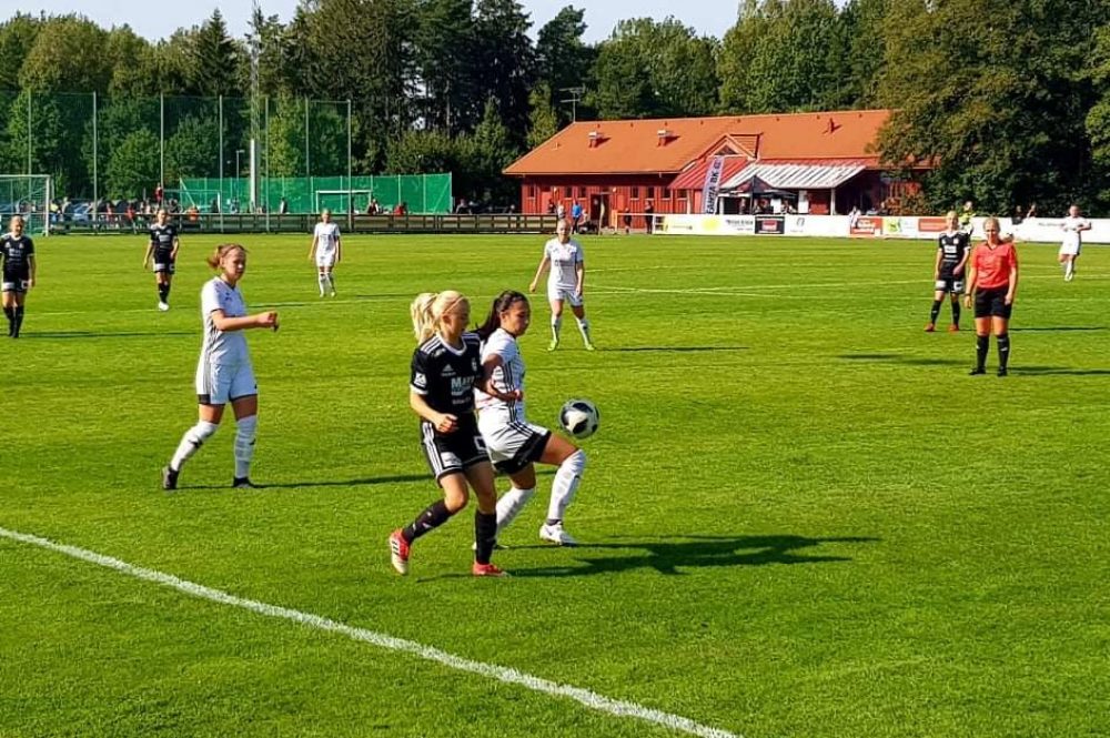 Östervåla IF fortsatt i pole position efter ny seger Östervåla IF fortsatt i pole position efter ny seger