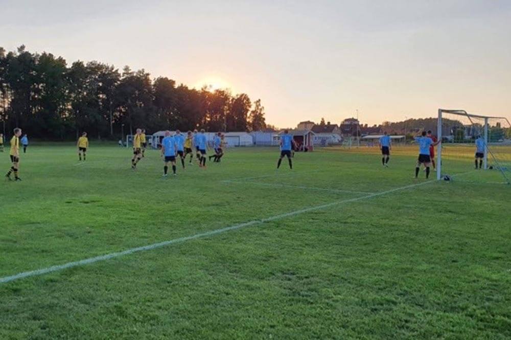 Inga poäng för FK Sala i Köping - "Väldigt ologiskt att vi blir nollade" Inga poäng för FK Sala i Köping - "Väldigt ologiskt att vi blir nollade"