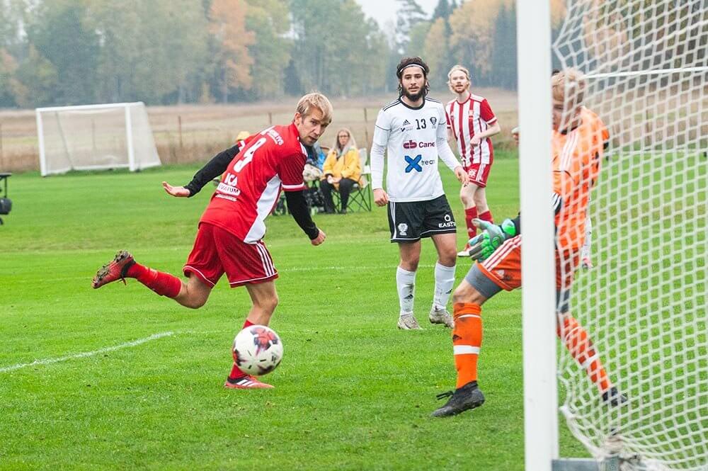 Ransta IK kvar i fyran trots sent poängtapp - ”Känns bra” Ransta IK kvar i fyran trots sent poängtapp - ”Känns bra”