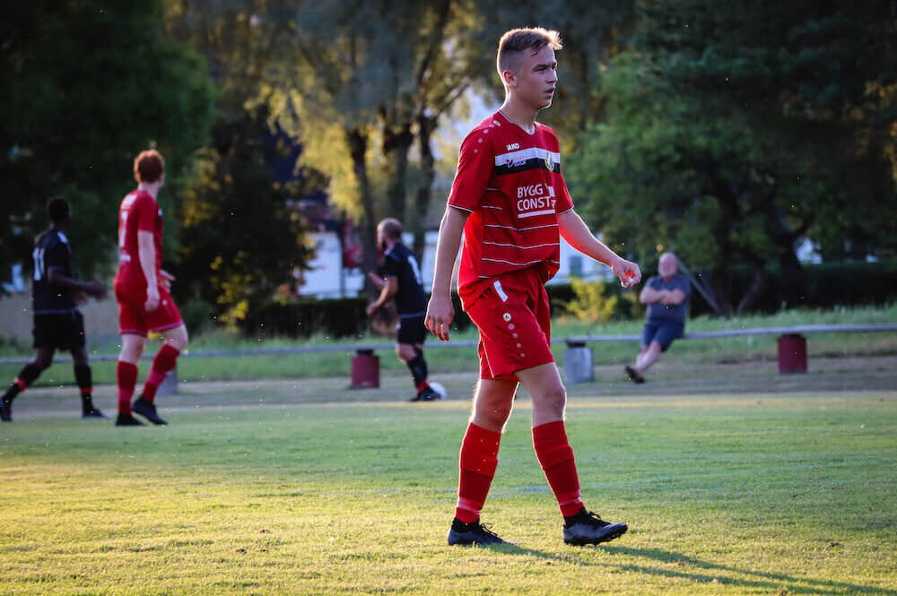 Plattmatch av Harbo IF mot IK Rex - "En skitmatch"