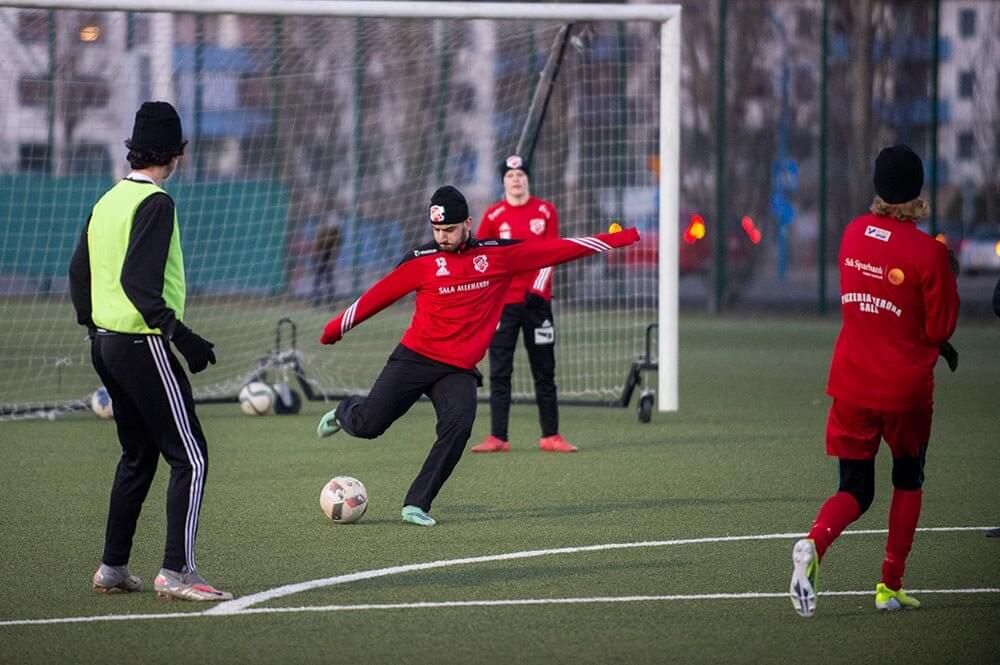 Sala FF och Köping FF - länets representanter i juniorserien
