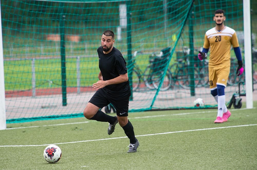 Barkarö SK blev för svårt för Åkra FC - föll hemma på Lärkan med uddamålet Barkarö SK blev för svårt för Åkra FC - föll hemma på Lärkan med uddamålet