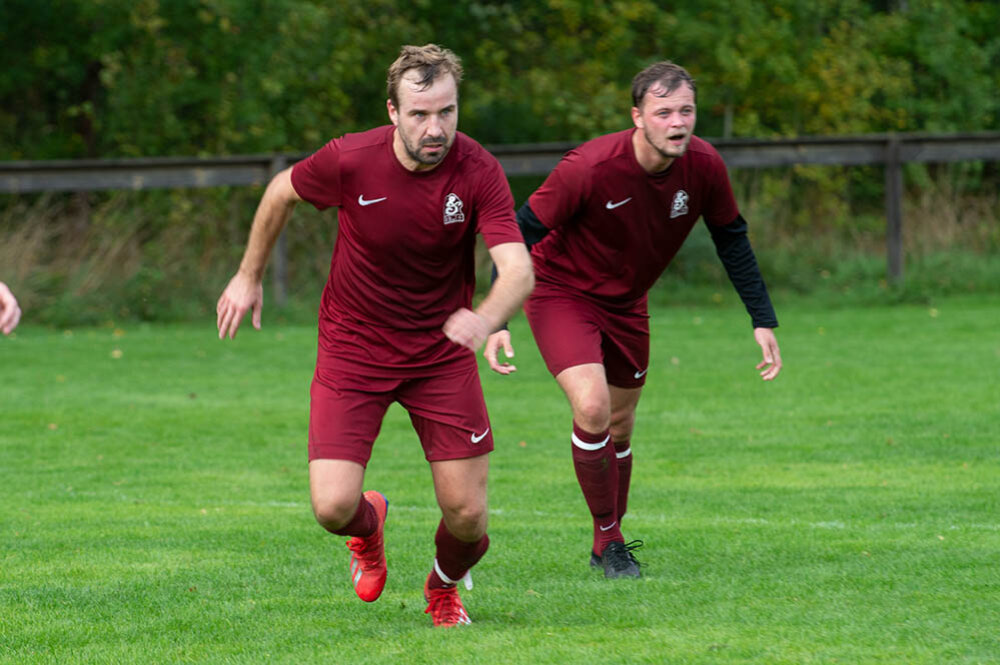 Tidig seriefinal på Runavallen - ettan BoIS mot tvåan ”F-100” Tidig seriefinal på Runavallen - ettan BoIS mot tvåan ”F-100”