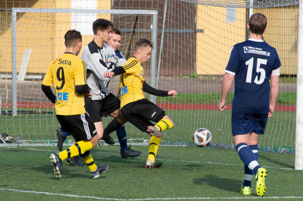 Division 7-derby på onsdagskvällen - Haifs andralag vs Östervåla IF
