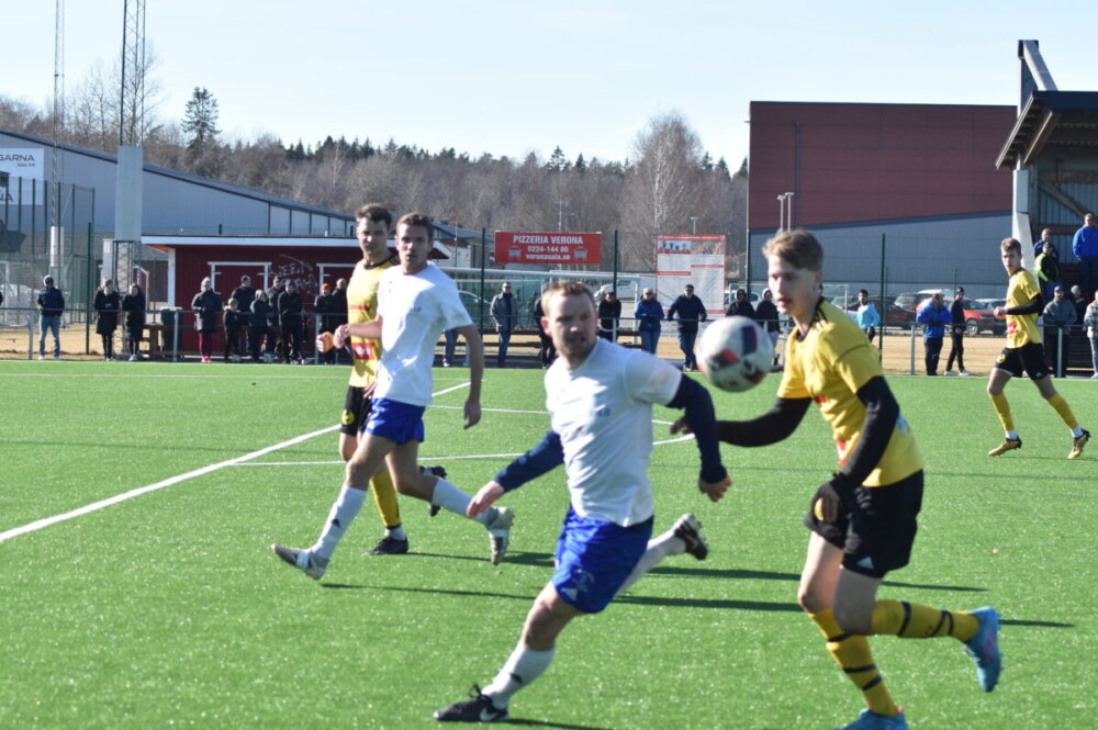 En intensiv helg med lokal fotboll väntar En intensiv helg med lokal fotboll väntar