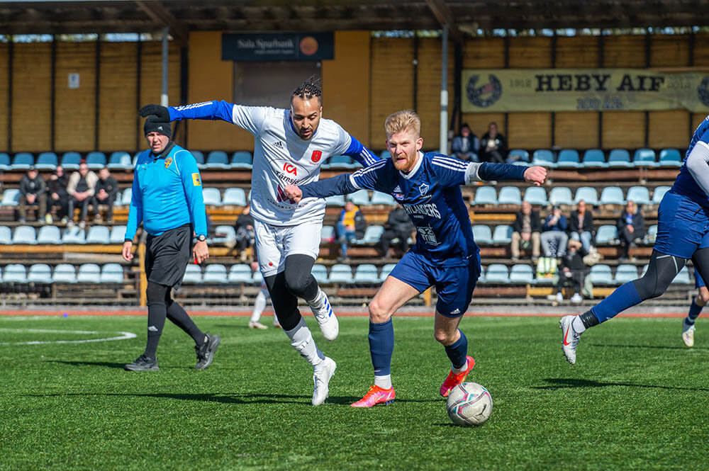 Bildspel från cupderbyt på Tegelvallen