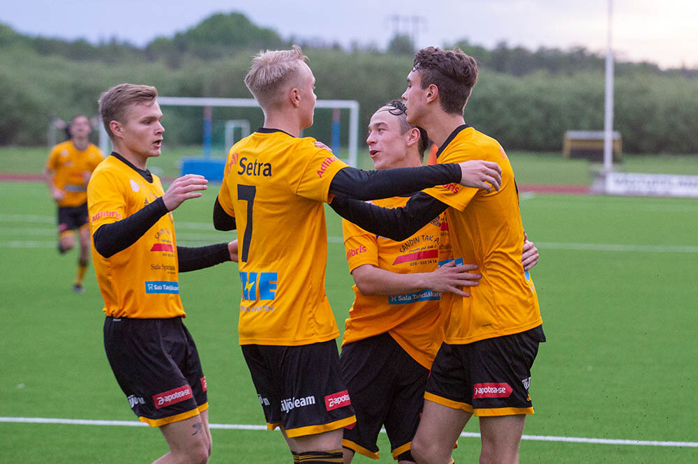 Viggo lobbade till ledning och Isac avslutade för Heby AIF mot jumbon