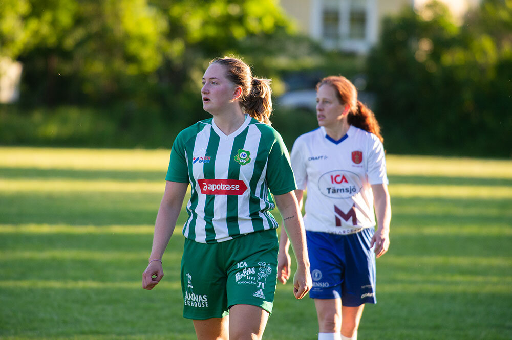 I halvtid: MSK:s damer siktar på att ta poäng i höst -  "Vi utvecklas för varje match"