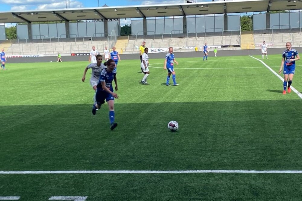 Ida Österberg tvåmålsskytt för NSK men det räckte inte mot VSK - "Det var struligt och rörigt"