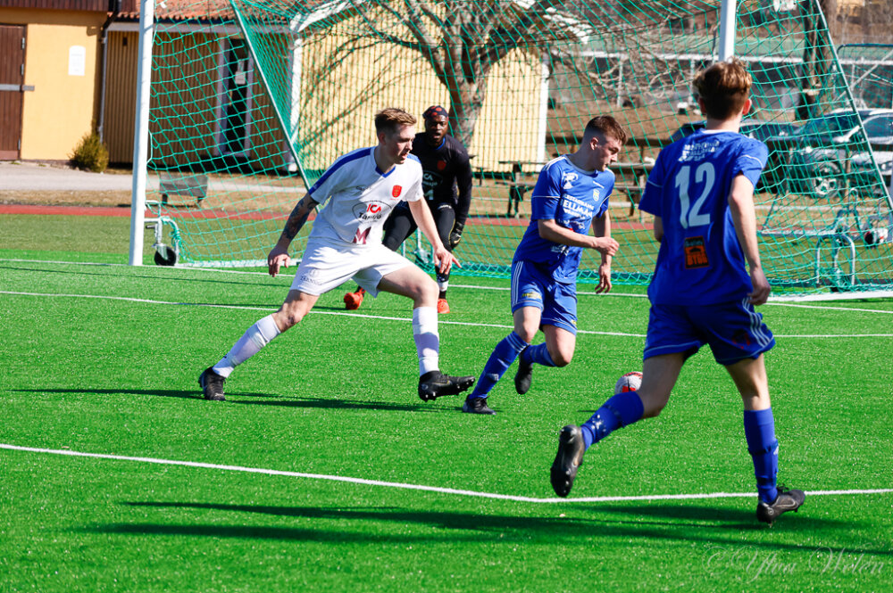 Bildspel från påskaftons möte mellan TIF och NSK