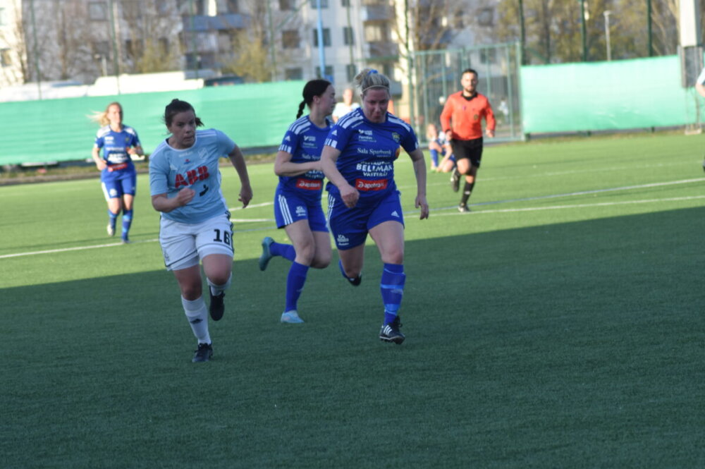 Bildspel från Norrby SK:s storseger på Lärkan