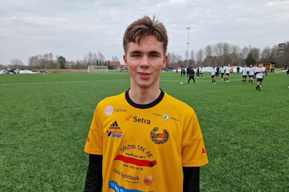 Ludvig kvitterade, sedan var det slut på det roliga för Heby AIF - "Bedrövligt!"