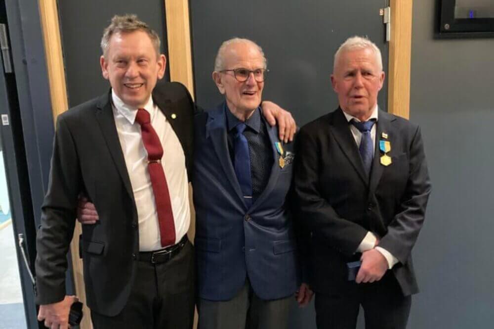 Trio från Vittinge IK prisades med förtjänsttecken i guld - "Jag är oerhört stolt över att VIK hade flest medaljörer"