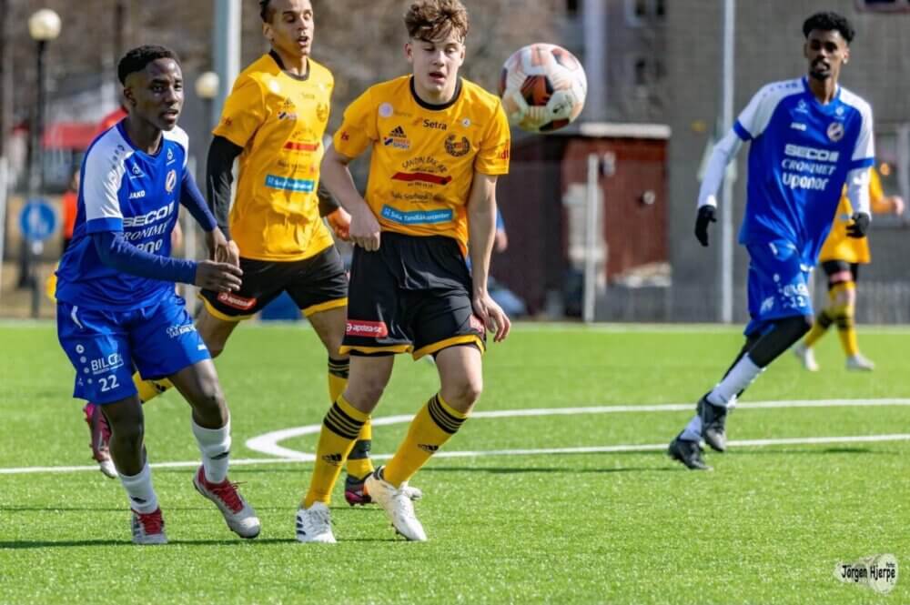 Bildspel från Heby AIF:s genrep i Fagersta