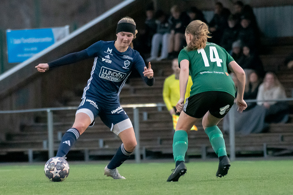 Silly Season - tongivande spelare lämnar Östervåla IF och en ny tränare i Sala FF Silly Season - tongivande spelare lämnar Östervåla IF och en ny tränare i Sala FF
