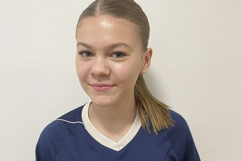 ÖIF:s andralag vände 0-2 till seger i höstpremiären - "Det var ett fysiskt lag vi mötte" ÖIF:s andralag vände 0-2 till seger i höstpremiären - "Det var ett fysiskt lag vi mötte"