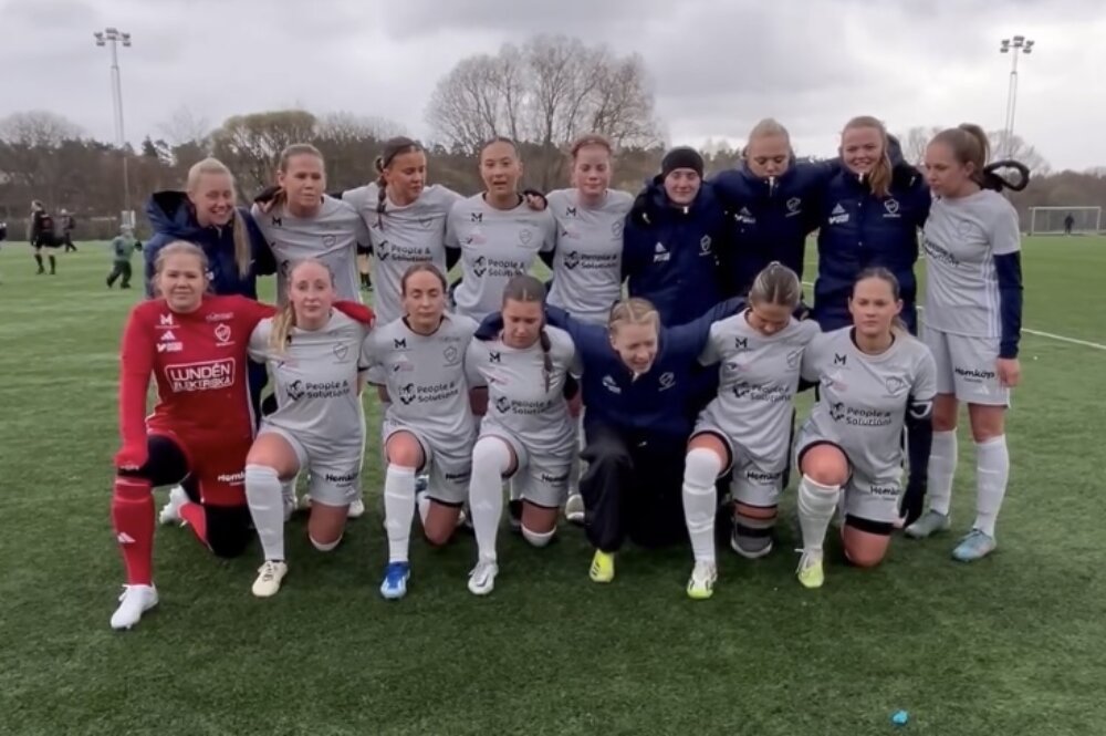 Ohotad etta på Heta Listan - fylld av serieledare och en arena som är spelbar igen Ohotad etta på Heta Listan - fylld av serieledare och en arena som är spelbar igen