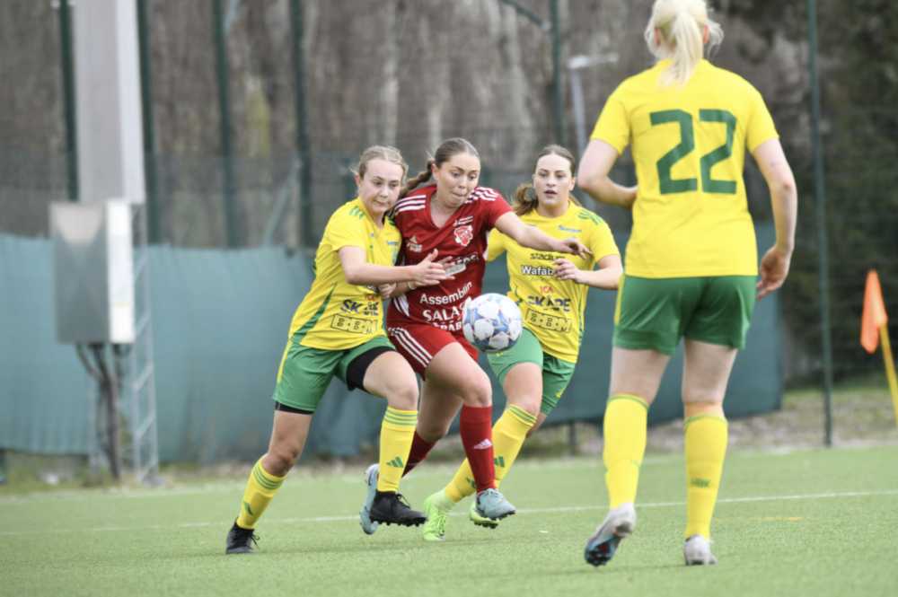 Chanslöst Sala FF föll tungt på Lärkan - "Ett riktigt bra lag"
